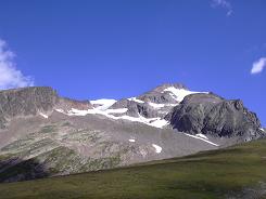 La petite Aiguille des Glaciers et le col des 3000