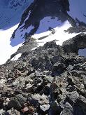 Sur l'arête, vue sur le col du Tondu